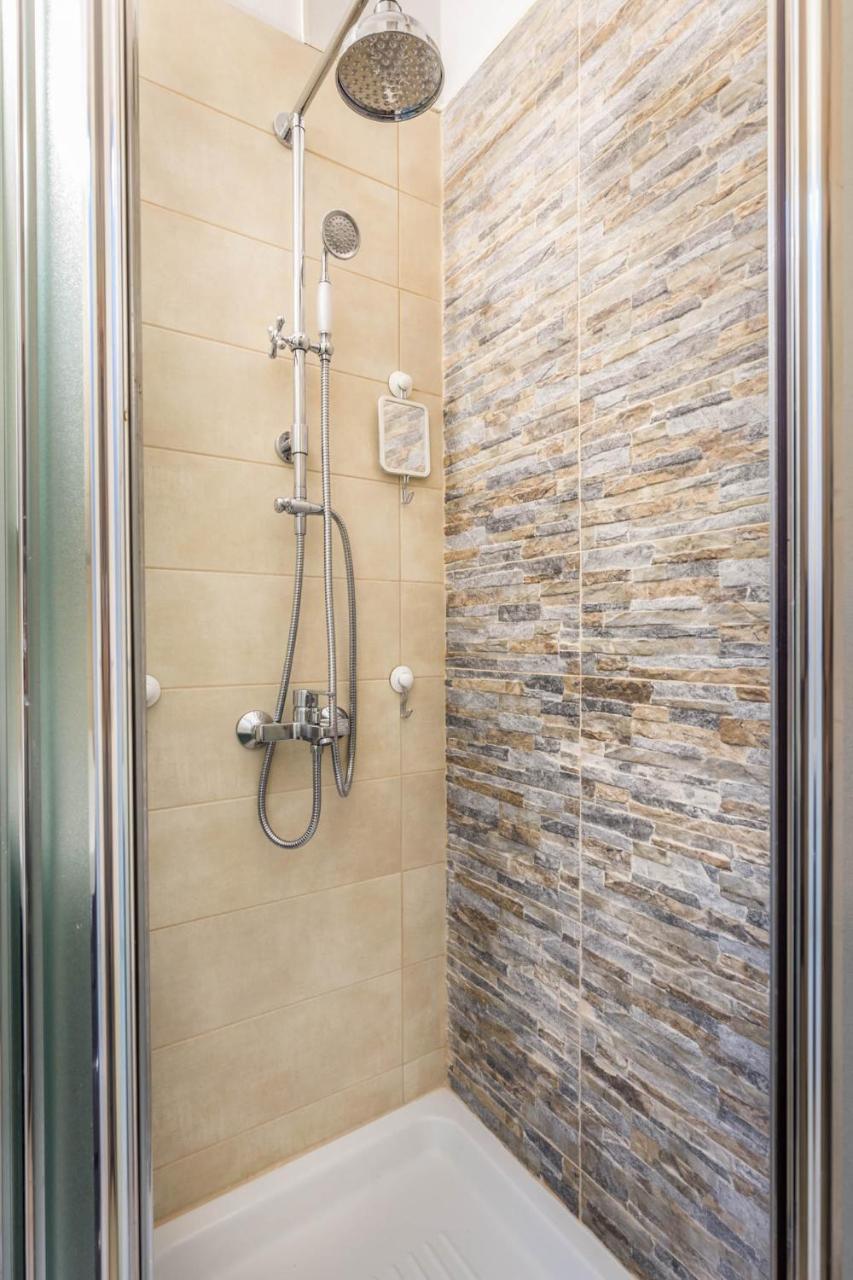 Adorable Flat For 4 Ppl In Kolonaki Apartment Athens Exterior photo